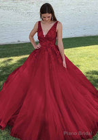 Ball Gown V Neck Court Train Lace Tulle Prom Dresses With Appliqued Beading