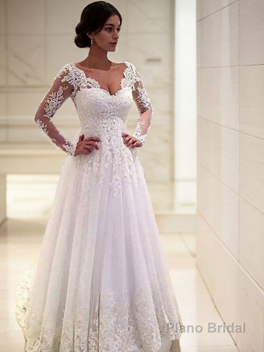 Ball Gown V-neck Court Train Tulle Wedding Dresses With Appliques Lace Main image