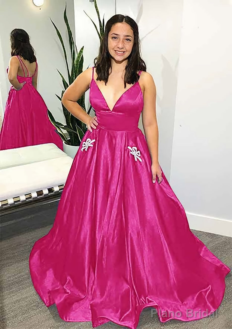 Ball Gown V Neck Spaghetti Straps Sweep Train Satin Prom Dresses With Pockets Beading