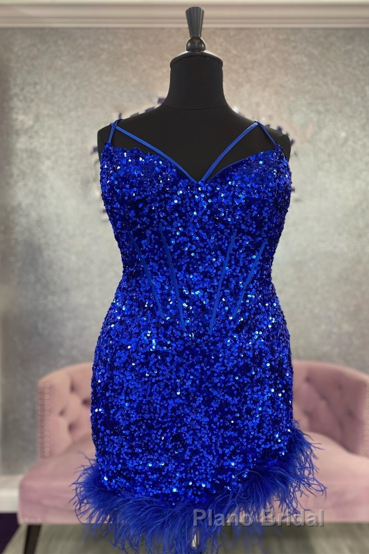 Feathers Red Sequin Straps Bodycon Short Homecoming Dresses Secondary image