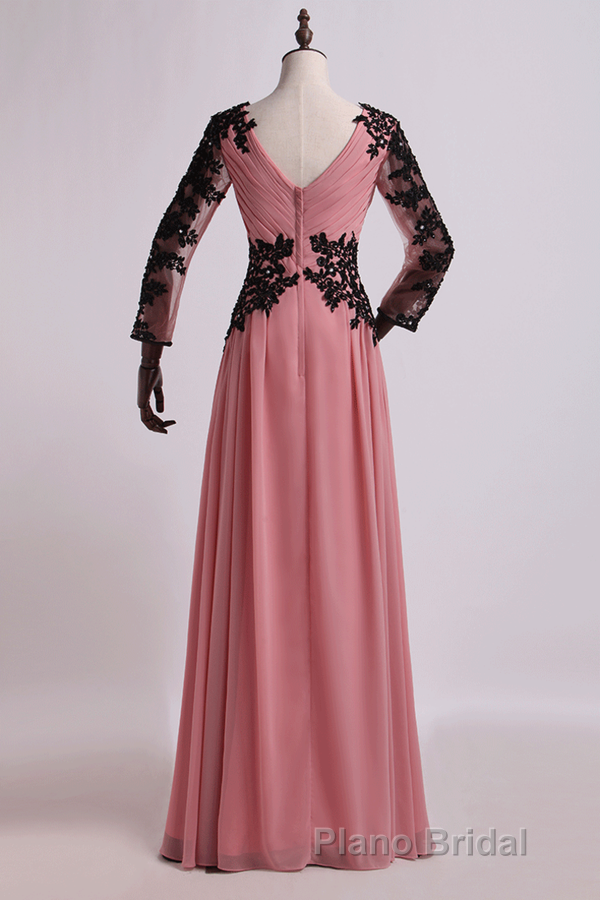 Dusty Pink Chiffon Long Sleeve Mother of the Bride Dresses with Appliques Secondary image