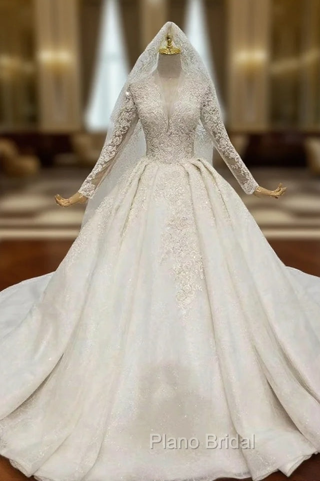 Be The Formal Prom Queen White Tulle Lace Appliques V-neck Long Sleeve Wedding Dresses Main image