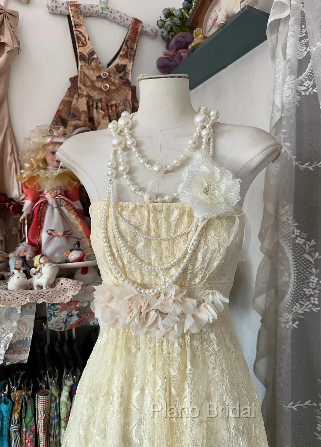 Beautiful A-Line Light Yellow Lace Strapless Formal Prom Dresses Cute Birthday Party Dresses Secondary image