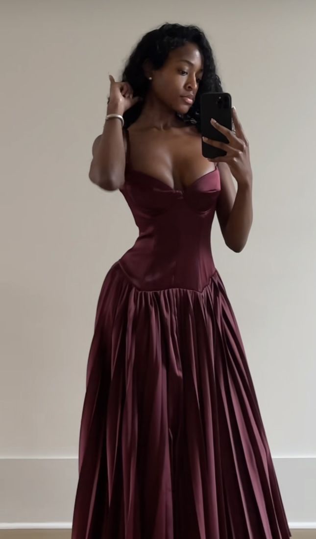 Beautiful A Line Spaghetti Straps Burgundy Long Satin Party Dresses Formal Prom Dresses Main image