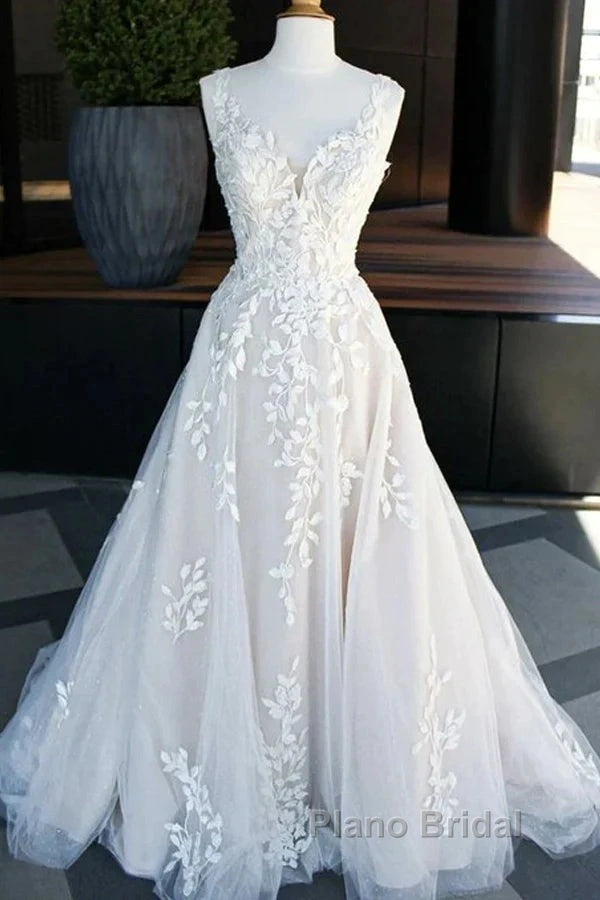 Beautiful A-Line V-Neck Floor Sweeping Skirt With Lace Wedding Dresses Secondary image