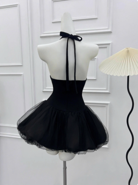 Beautiful Halterneck Black Mesh Splicing Puffy Birthday Dresses Homecoming Dresses