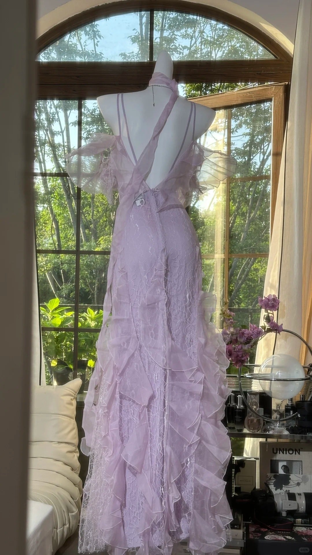 Beautiful Lavender Deep V-Neck Suspender Lace Ruffled Mermaid Formal Prom Dresses Main image
