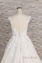 Beautiful Long A-line Tulle Lace Appliques Backless Wedding Dress
