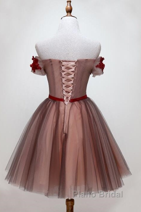 Beautiful Off Shoulder Tulle Knee Length Party Dresses , Red Homecoming Dresses With Applique