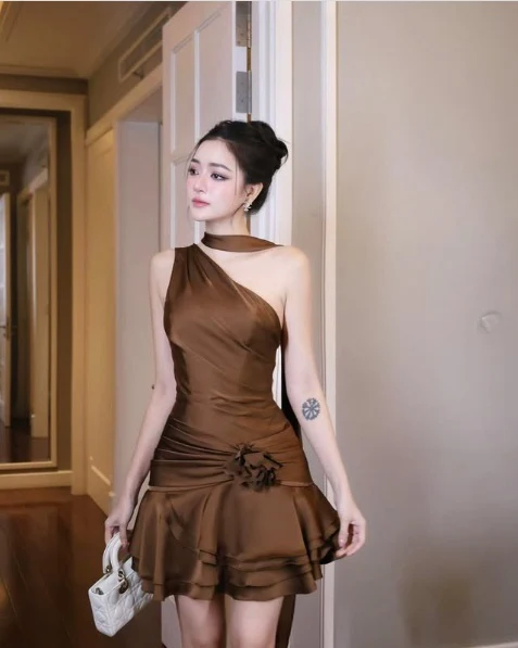 Beautiful One Shoulder Satin Pleated A Line Homecoming Dresses