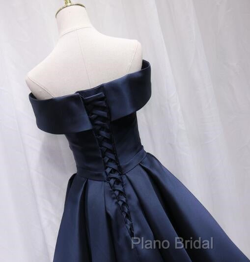 Beautiful Satin Off Shoulder Lace-Up Knee Length Bridesmaid Dresses , Short Homecoming Dresses