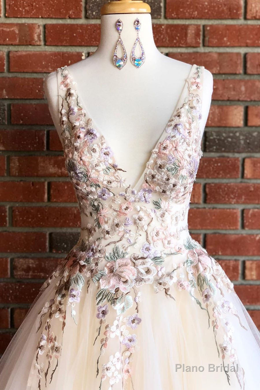 Beautiful V Neck Long Prom Dress with Floral Embroidery Secondary image