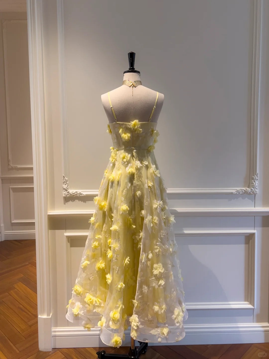 Beautiful Yellow A-Line Square Neck Strapless 3D Flower Mesh Long Formal Prom Dresses