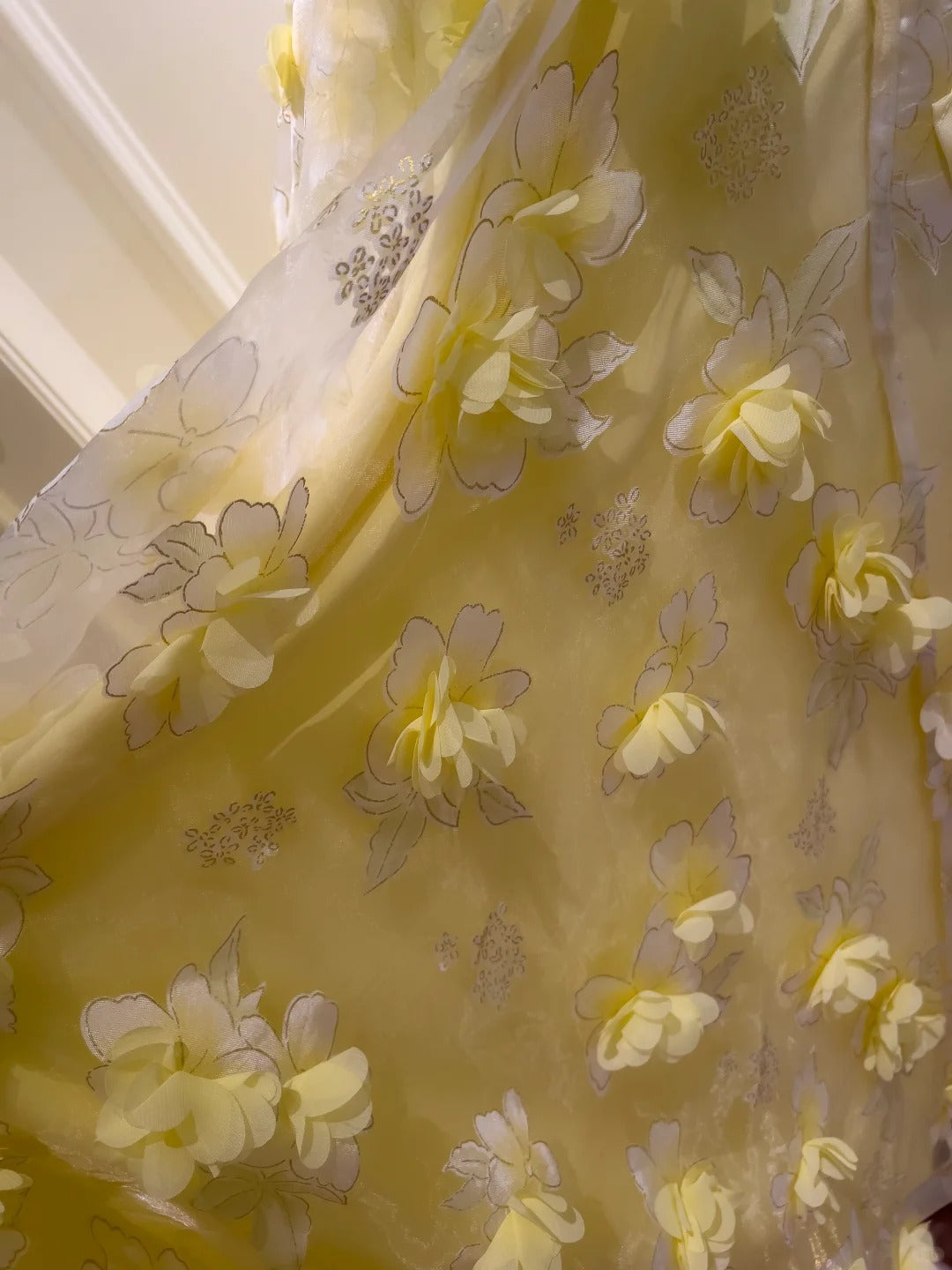 Beautiful Yellow A-Line Square Neck Strapless 3D Flower Mesh Long Formal Prom Dresses