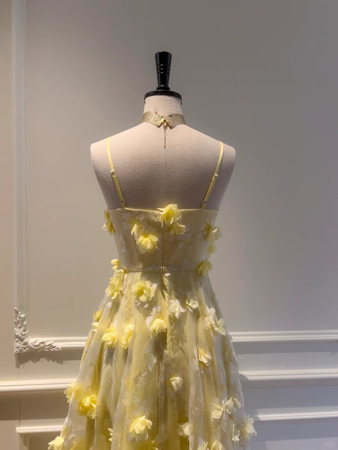 Beautiful Yellow A-Line Square Neck Strapless 3D Flower Mesh Long Formal Prom Dresses