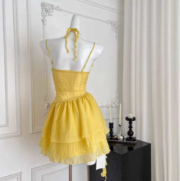 Beautiful Yellow Suspender Flower Irregular Ruffle Chiffon 17Th Birthday Short Skirt Homecoming Dresses