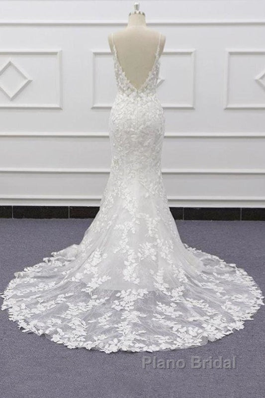 Best Spaghetti Strap Appliques Mermaid Wedding Dress Secondary image