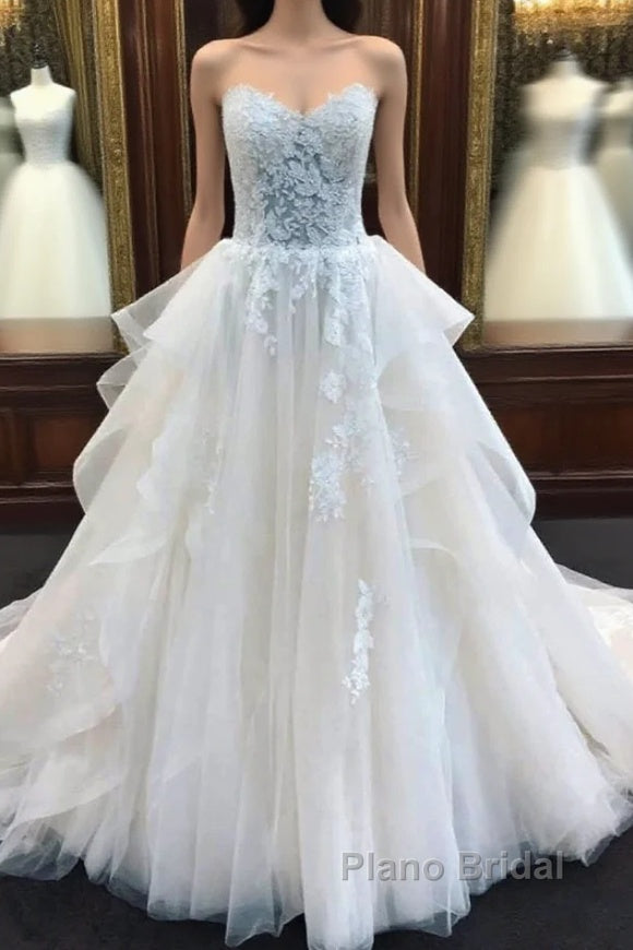 Biztunnel Long A-Line Strapless Lace Tulle Wedding Dress Main image