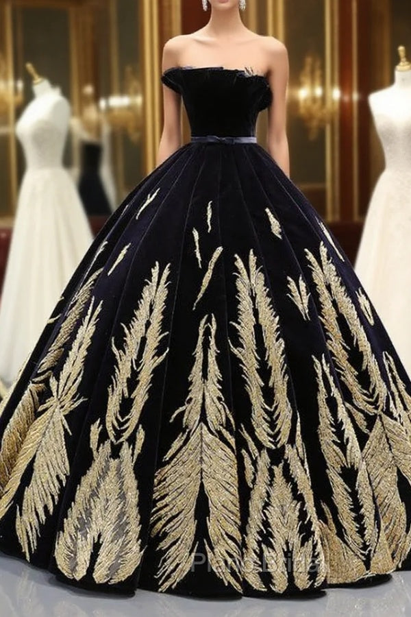 Black Ball Gown Velvet Gold Appliques Backless Long Haute Couture Formal Prom Dresses Main image