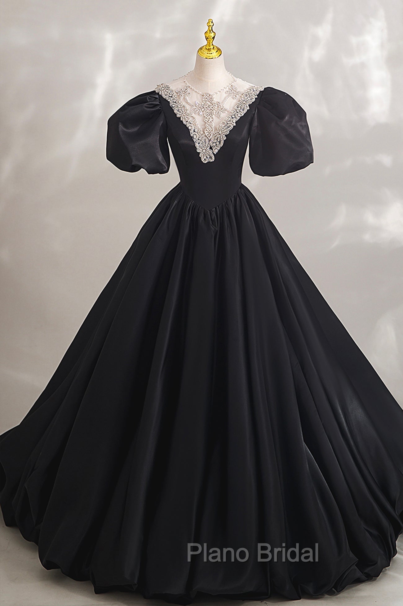 Black Ball Gown with Beaded, Black Short Sleeve Formal Evening Dresses Main image