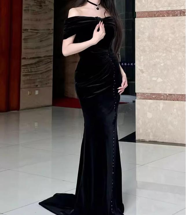 Black Mermaid Off-The-Shoulder Velvet Long Formal Prom Dresses, Elegant Formal Evening Dresses