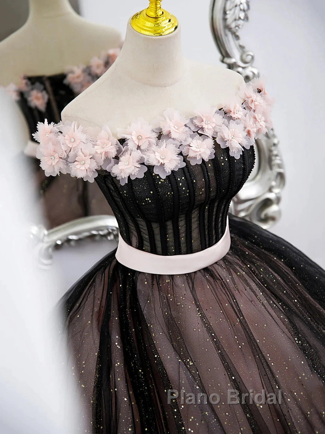 Black Tulle & Pink Flowers Sparkle Formal Prom Dresses Secondary image