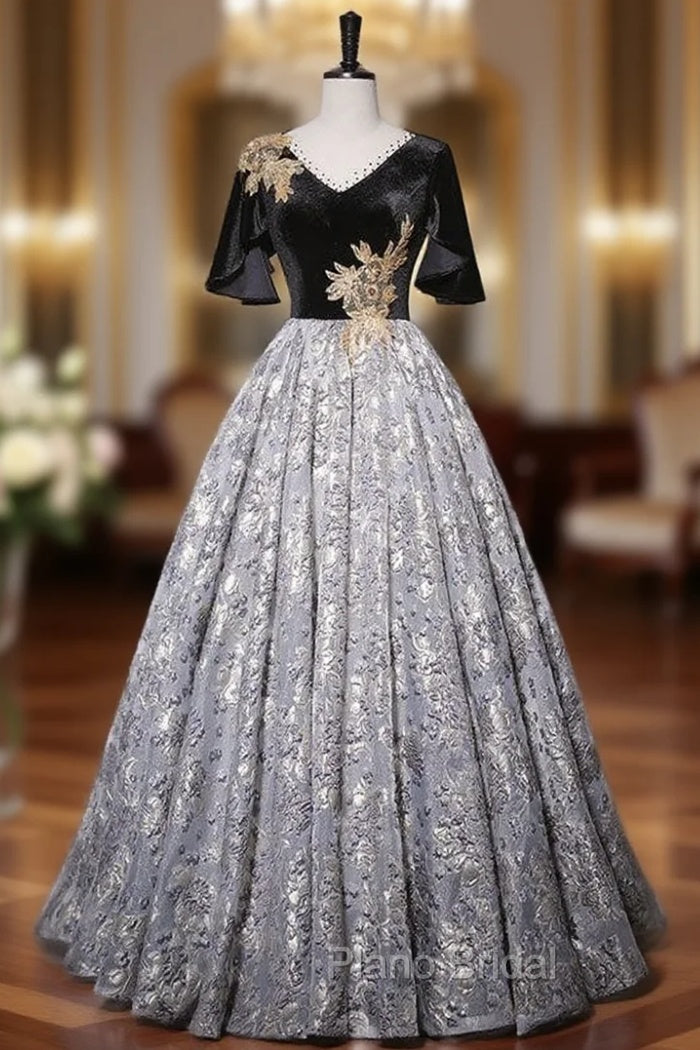 Black Velvet Appliques Quinceanera Dresses