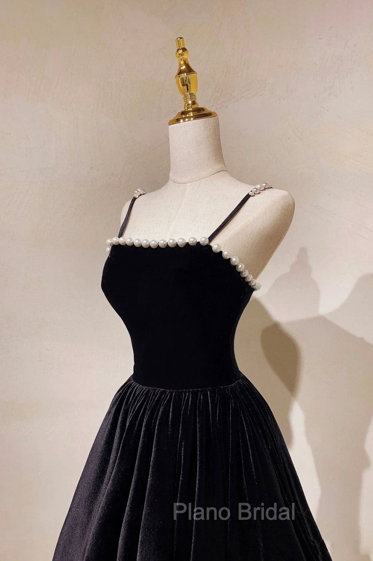Black Velvet Long Formal Prom Dresses with Pearls, Black Spaghetti Straps Evening Party Dresses