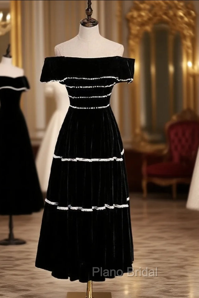 Black Velvet Off the Shoulder Pearls Short Formal Prom Dresses