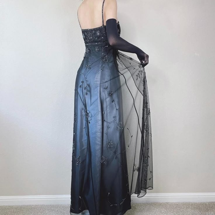 Blue/Grey Delicate Beaded Long Tulle Elegant Ball Gown Formal Evening Dresses Formal Birthday Party Dresses Formal Prom Dresses