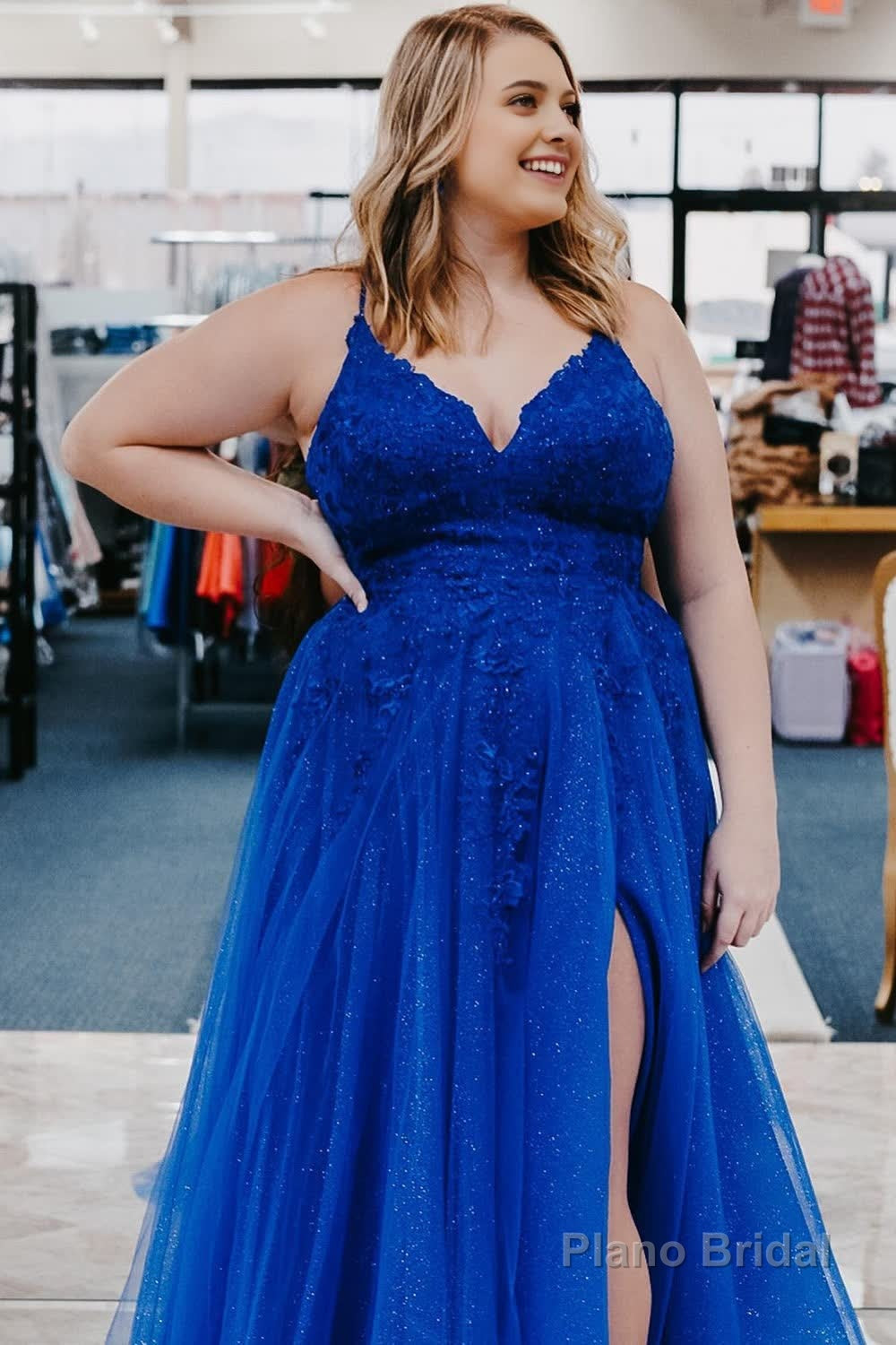 Blue Tulle Plus Size Long Prom Dress with Appliques Main image