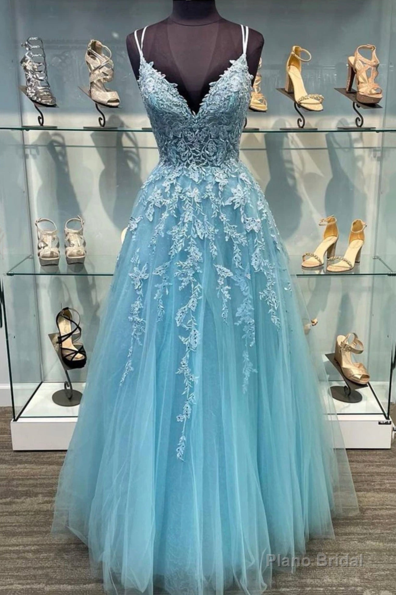 Blue V-Neck Tulle Long Prom Dresses, A-Line Evening Dresses with Lace Main image