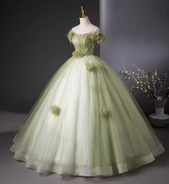 Bohemian Green Strapless Feather Floral Tulle Ball Gown Prom Dresses Sweet 16 Dresses