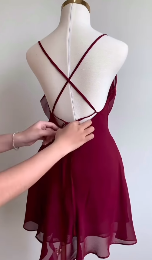Burgundy A Line Spaghetti Strap Floral Chiffon Short Party Dresses Homecoming Dresses Outfits