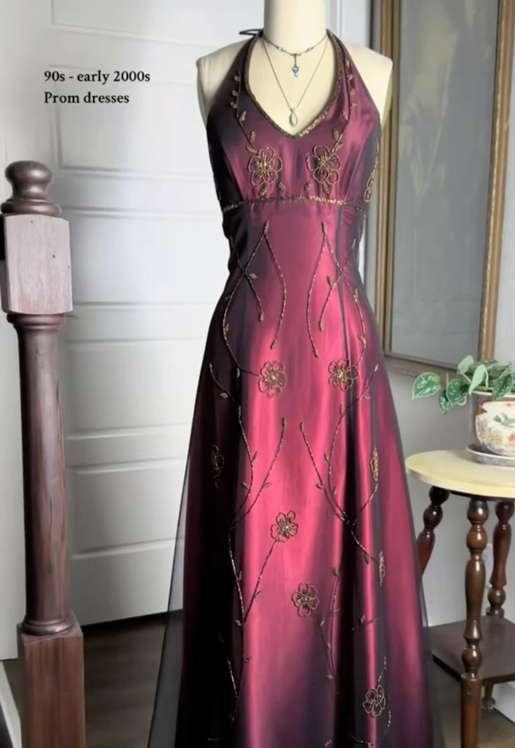 Vintage Fuchsia Halter-Neck A-Line Beaded Chiffon Long Formal Prom Dresses Formal Evening Gown Secondary image