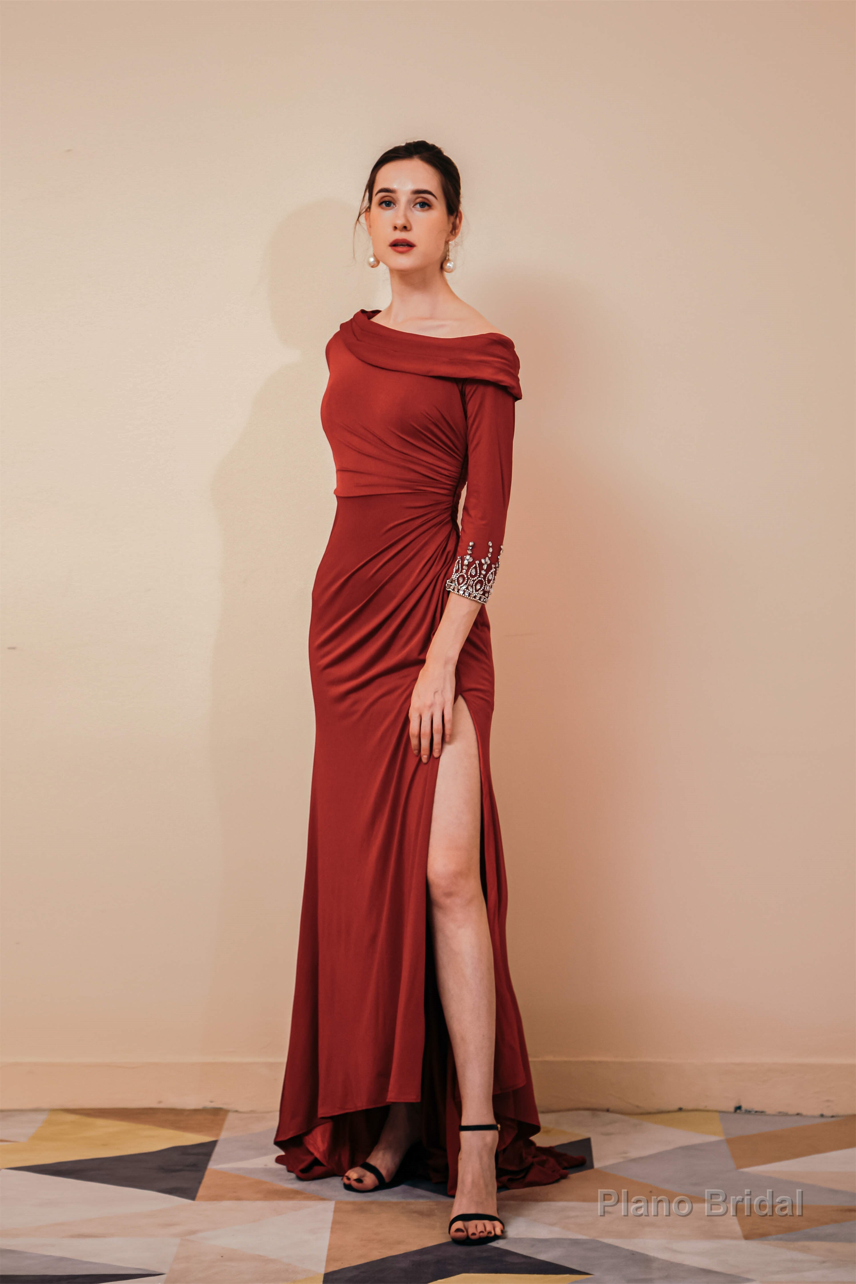 Long Sleeves Mermaid Burgundy Long Mother of the Bride Dresses Secondary image