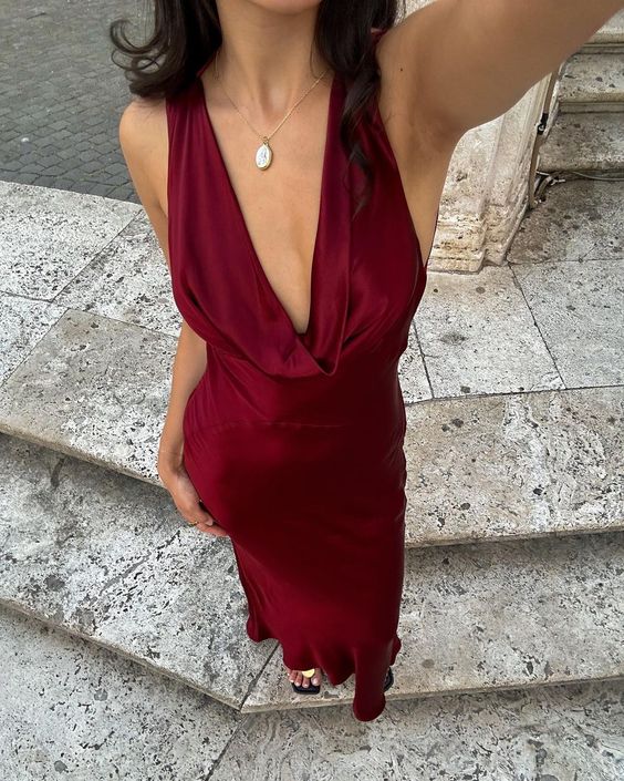 Burgundy Formal Prom Dresses Deep V Neck Formal Evening Dresses