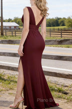 Burgundy V Neck Chiffon Bridesmaid Dress Long Prom Dress With Pleated Split