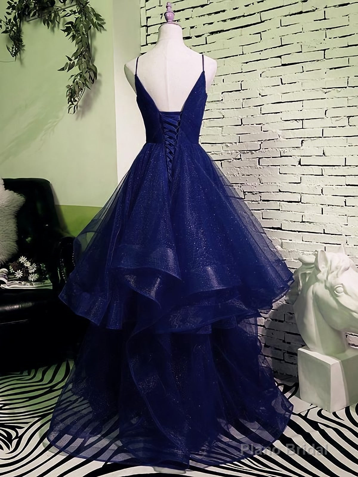 Charming Spaghetti Strps Navy Blue Prom Dress 2025 Tulle Layers Long Evening Gown Secondary image