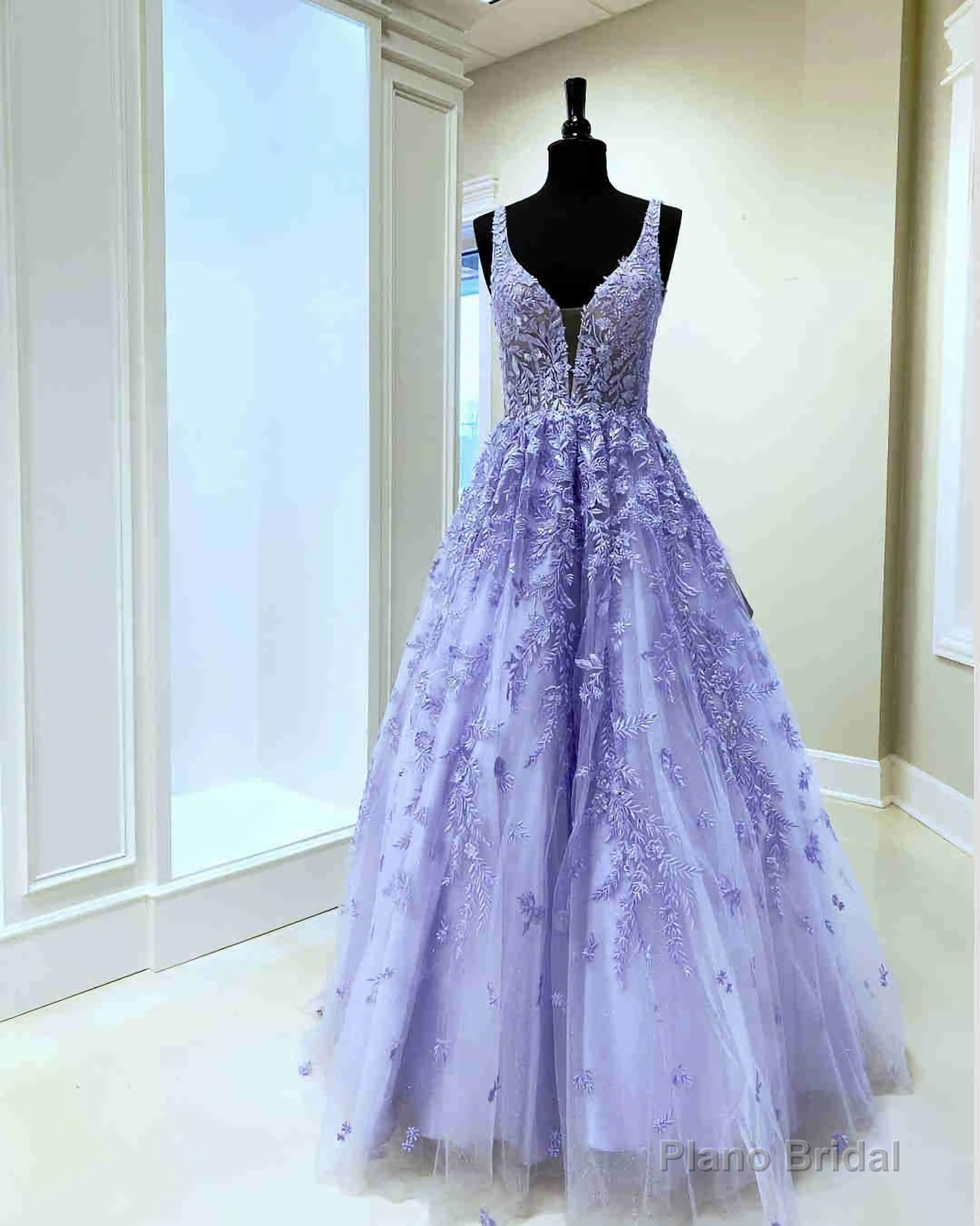 Gorgeous V Neck Embroidery Lavender Long Prom Dress Main image