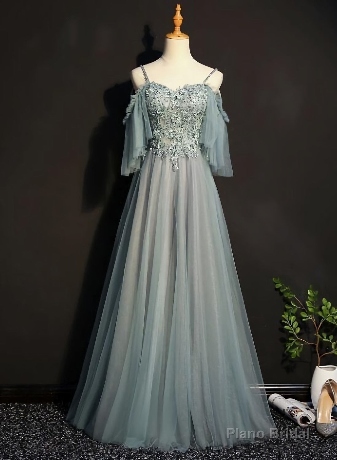Lovely Tulle Off Shoulder Long Prom Gown Elegant Unique Party Dress Main image