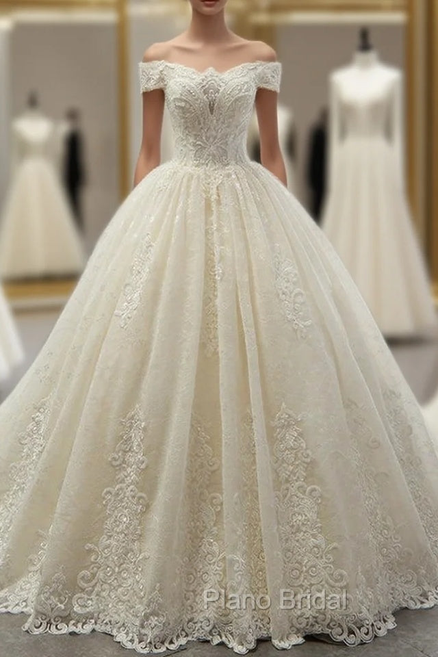 Champagne Ball Gown Tulle Lace Appliques Wedding Dresses Main image