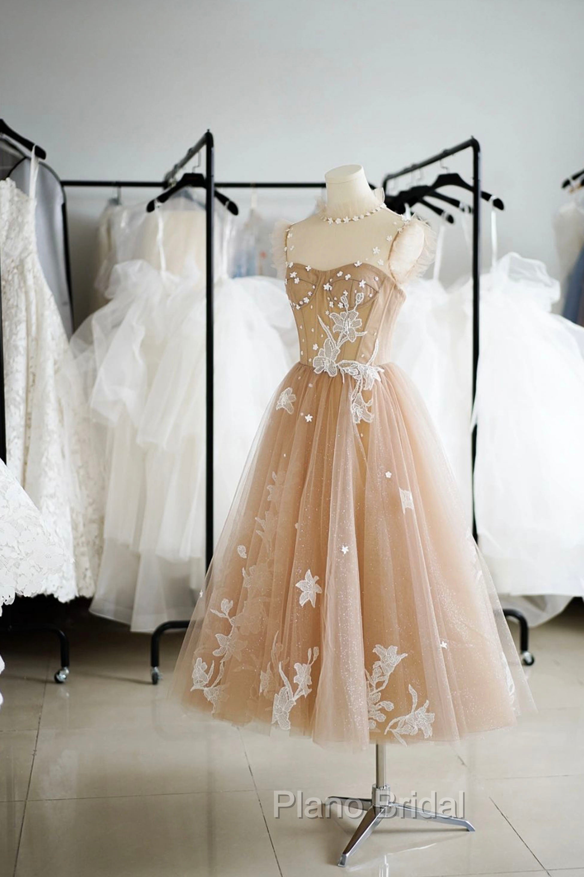 Champagne Lace Short A-Line Formal Prom Dresses, Cute Homecoming Party Dresses Secondary image