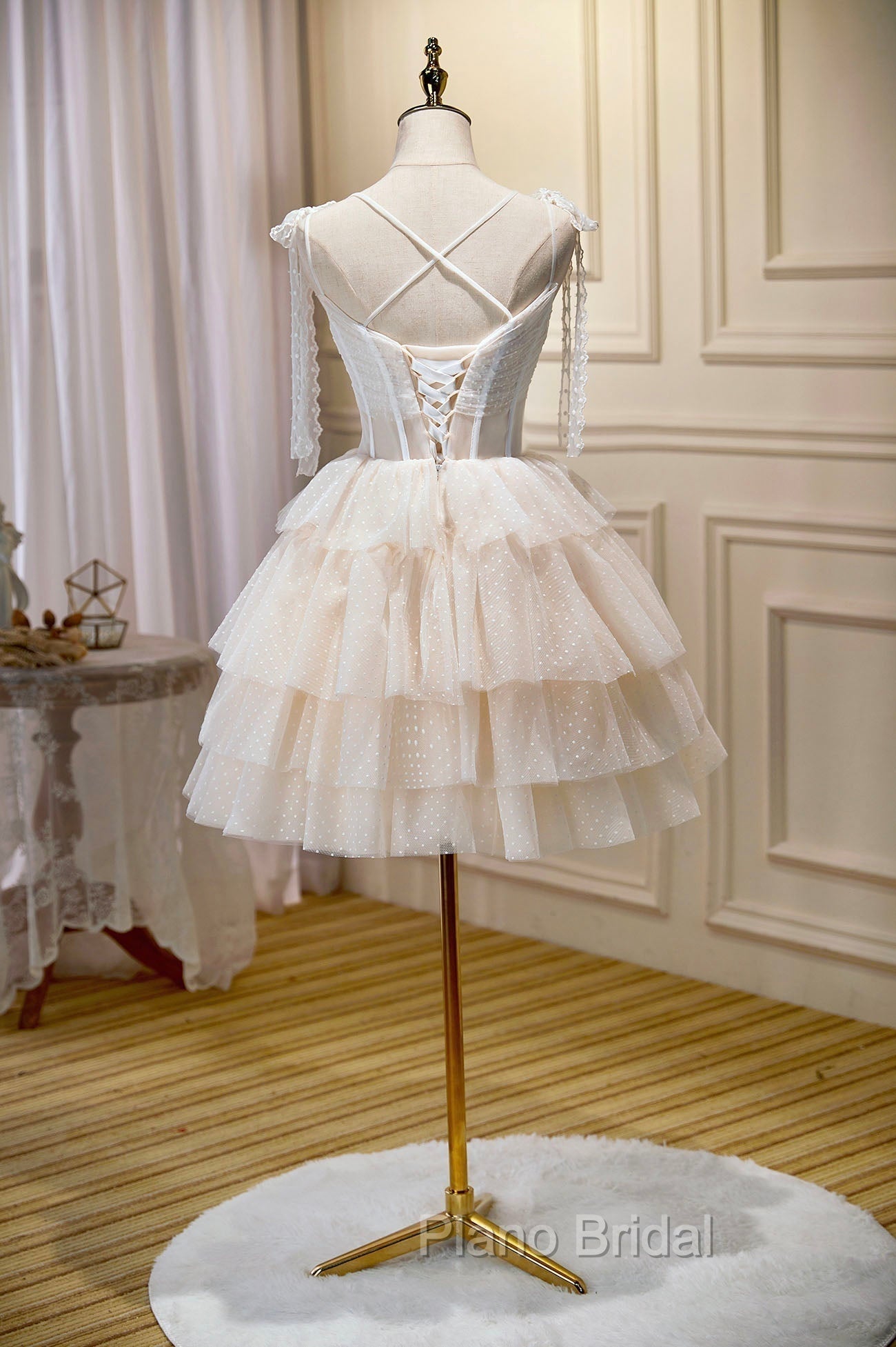 Champagne Spaghetti Straps Lace Party Dresses, A-Line Short Homecoming Dresses