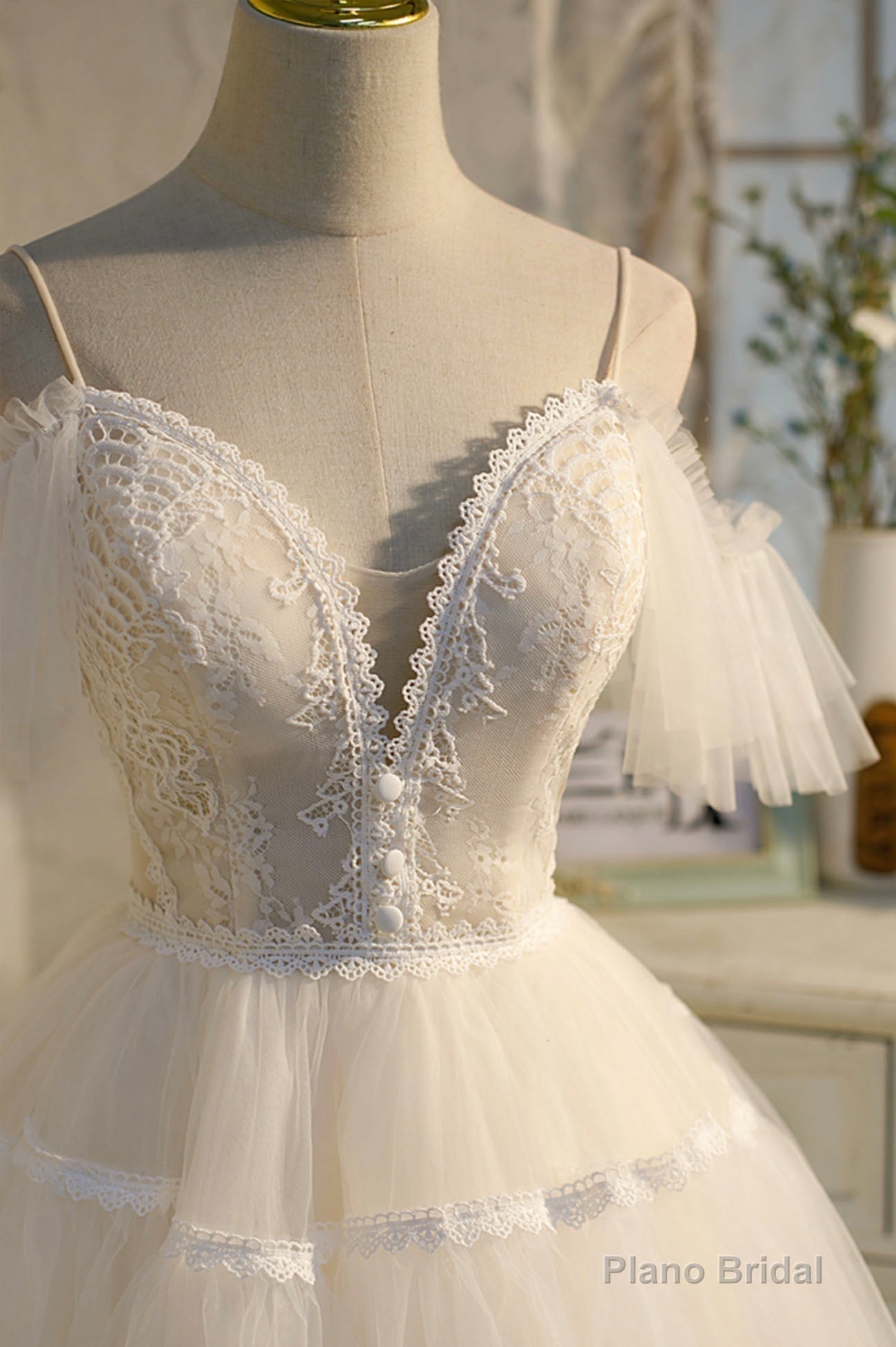 Champagne Spaghetti Straps Lace Short Prom Dress,  A-Line Party Dress