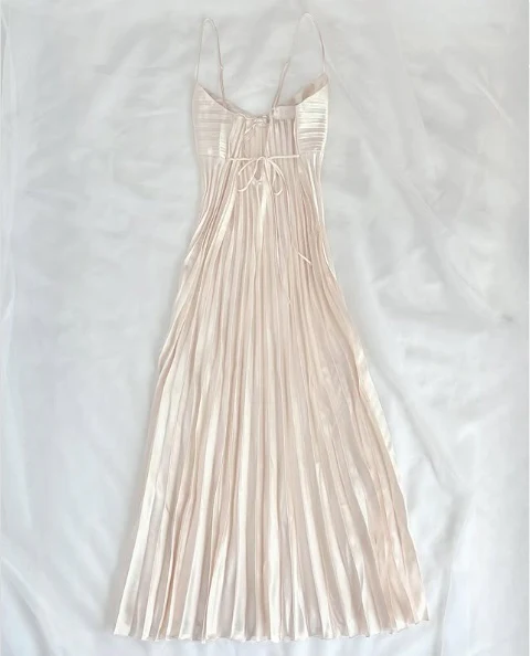 Champagne Spaghetti Straps Long Formal Prom Dresses Pleated Formal Evening Dresses Secondary image