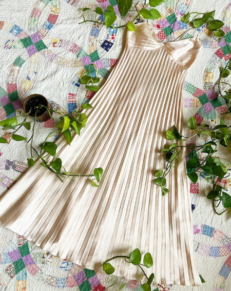 Champagne Spaghetti Straps Long Formal Prom Dresses Pleated Formal Evening Dresses