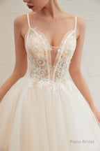 Champagne Spaghetti Straps V-neck Floor Length A-line Lace Tulle Wedding Dresses