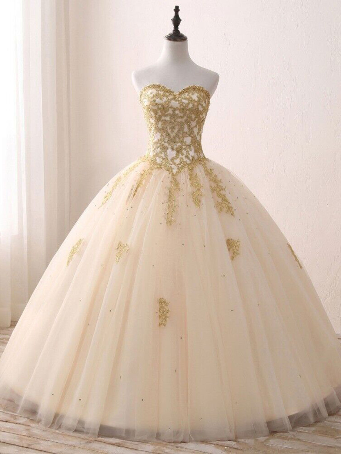 Champagne Sweetheart Neck Tulle Long Formal Prom Gown, Champagne Sweet 16 Dresses Main image