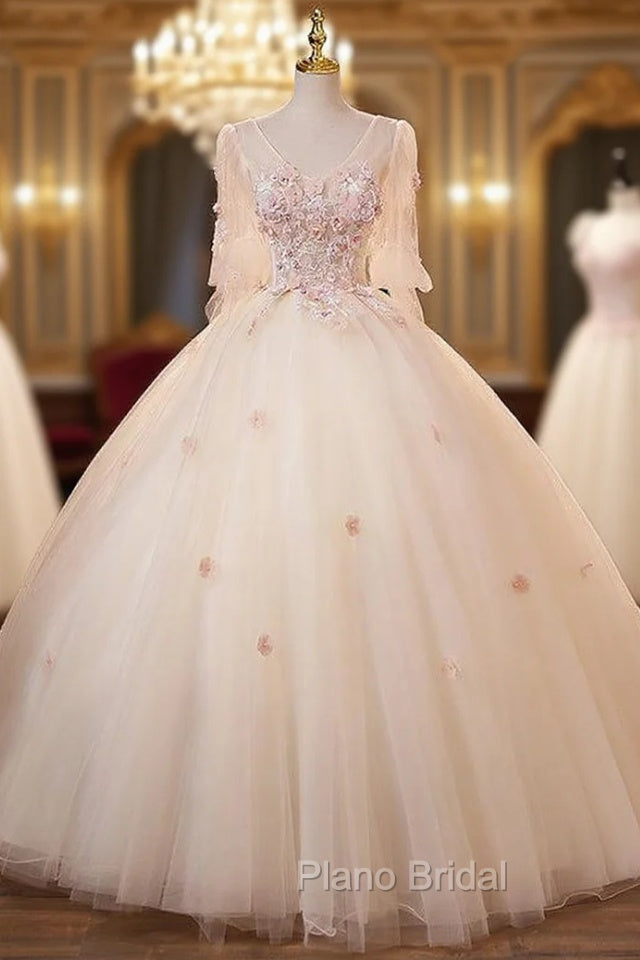 Champagne Tulle 3D Appliques Quinceanera Dresses Main image